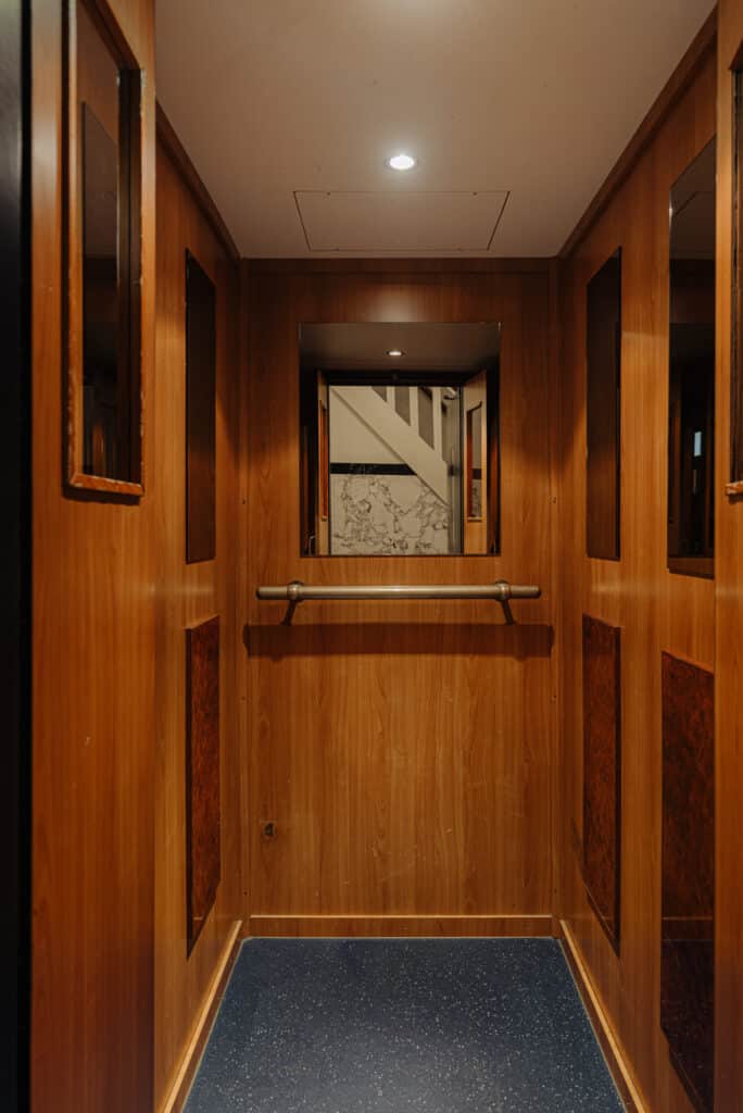 Minervaplein 24-3-33