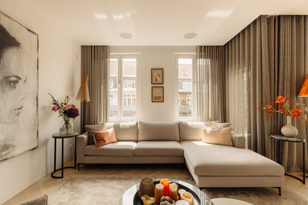 Courbetstraat 9-III-4